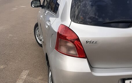Toyota Vitz, 2005 год, 520 000 рублей, 3 фотография