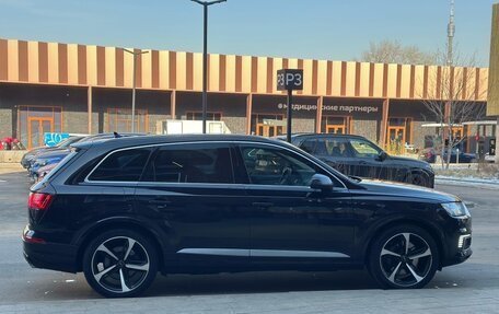 Audi Q7, 2018 год, 4 650 000 рублей, 5 фотография