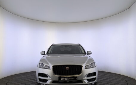 Jaguar F-Pace, 2017 год, 2 800 000 рублей, 2 фотография