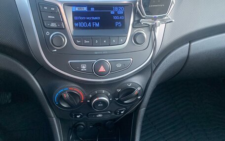 Hyundai Solaris II рестайлинг, 2016 год, 1 199 000 рублей, 19 фотография