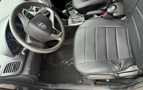Hyundai Solaris II рестайлинг, 2013 год, 815 000 рублей, 4 фотография