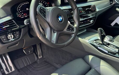 BMW 5 серия, 2019 год, 3 850 000 рублей, 10 фотография