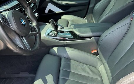 BMW 5 серия, 2019 год, 3 850 000 рублей, 12 фотография