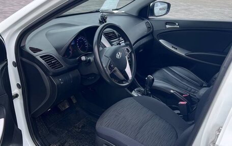 Hyundai Solaris II рестайлинг, 2015 год, 1 455 000 рублей, 11 фотография