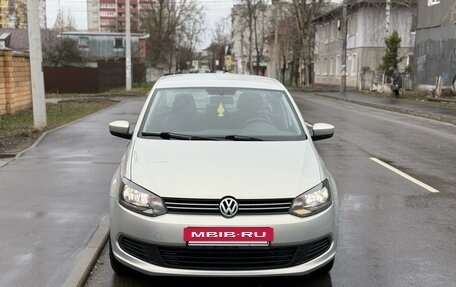 Volkswagen Polo VI (EU Market), 2014 год, 799 000 рублей, 2 фотография