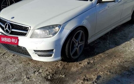 Mercedes-Benz C-Класс, 2010 год, 1 100 000 рублей, 2 фотография