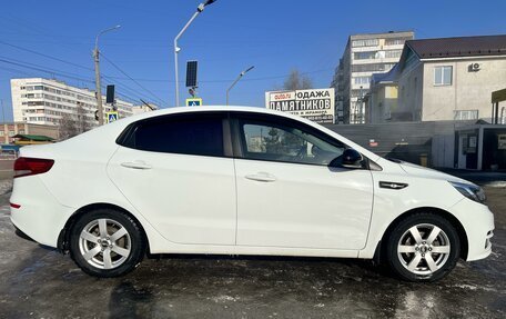 KIA Rio III рестайлинг, 2015 год, 1 100 000 рублей, 10 фотография