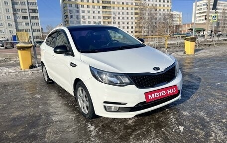 KIA Rio III рестайлинг, 2015 год, 1 100 000 рублей, 3 фотография