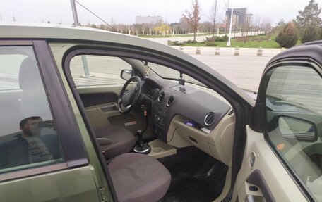 Ford Fusion I, 2006 год, 460 000 рублей, 6 фотография