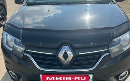 Renault Logan II, 2018 год, 943 000 рублей, 5 фотография