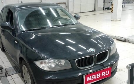 BMW 1 серия, 2011 год, 920 000 рублей, 2 фотография