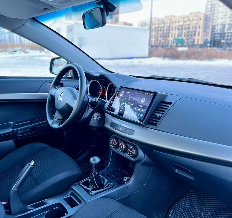 Mitsubishi Lancer X рестайлинг, 2013 год, 1 150 000 рублей, 17 фотография