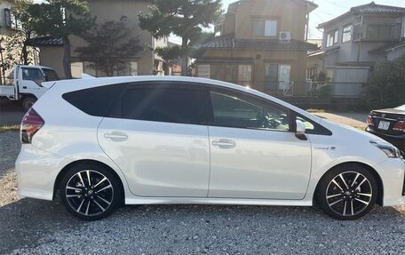 Toyota Prius Alpha I (ZVW40/41), 2020 год, 1 700 000 рублей, 8 фотография
