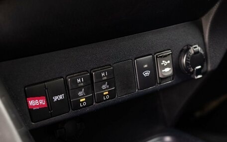 Toyota RAV4, 2016 год, 2 149 000 рублей, 18 фотография