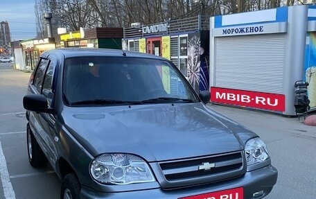 Chevrolet Niva I рестайлинг, 2007 год, 700 000 рублей, 2 фотография