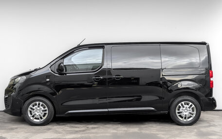 Opel Zafira Life I, 2021 год, 4 200 000 рублей, 8 фотография