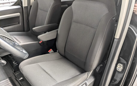Opel Zafira Life I, 2021 год, 4 200 000 рублей, 20 фотография