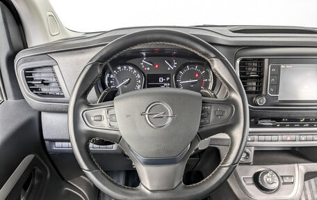 Opel Zafira Life I, 2021 год, 4 200 000 рублей, 22 фотография