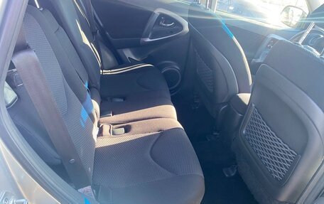 Toyota RAV4, 2006 год, 1 100 000 рублей, 12 фотография