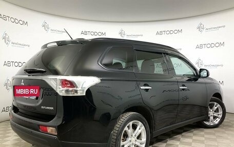 Mitsubishi Outlander III рестайлинг 3, 2013 год, 1 400 000 рублей, 2 фотография