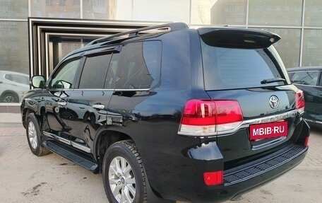 Toyota Land Cruiser 200, 2016 год, 6 100 000 рублей, 5 фотография