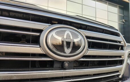 Toyota Land Cruiser 200, 2016 год, 6 100 000 рублей, 32 фотография