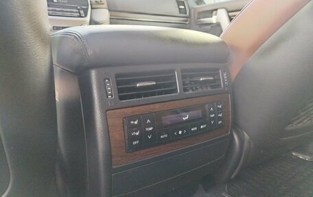 Toyota Land Cruiser 200, 2016 год, 6 100 000 рублей, 29 фотография