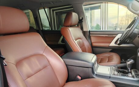 Toyota Land Cruiser 200, 2016 год, 6 100 000 рублей, 19 фотография