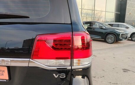 Toyota Land Cruiser 200, 2016 год, 6 100 000 рублей, 33 фотография