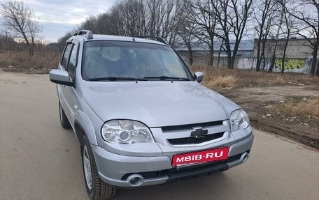 Chevrolet Niva I рестайлинг, 2013 год, 655 000 рублей, 2 фотография