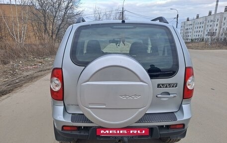Chevrolet Niva I рестайлинг, 2013 год, 655 000 рублей, 9 фотография