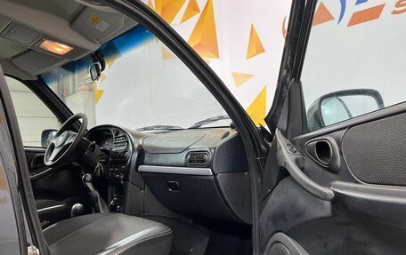 Chevrolet Niva I рестайлинг, 2013 год, 580 000 рублей, 25 фотография