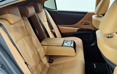 Lexus ES VII, 2021 год, 3 760 000 рублей, 5 фотография