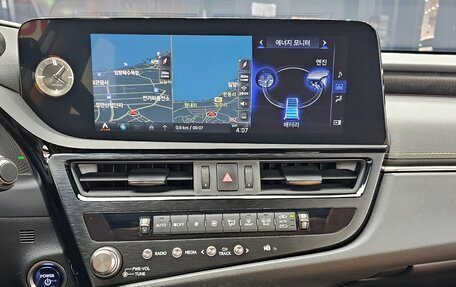 Lexus ES VII, 2021 год, 3 760 000 рублей, 8 фотография