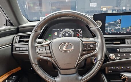 Lexus ES VII, 2021 год, 3 760 000 рублей, 7 фотография