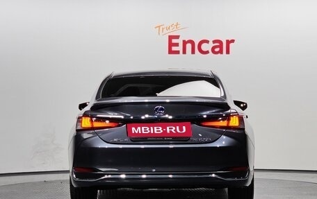 Lexus ES VII, 2021 год, 3 760 000 рублей, 4 фотография