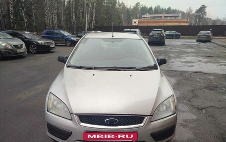 Ford Focus II рестайлинг, 2006 год, 199 000 рублей, 3 фотография