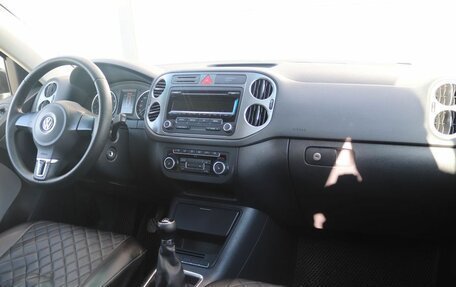 Volkswagen Tiguan I, 2010 год, 1 088 000 рублей, 14 фотография