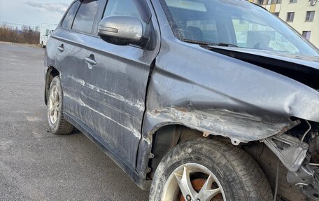 Mitsubishi Outlander III рестайлинг 3, 2012 год, 680 000 рублей, 2 фотография