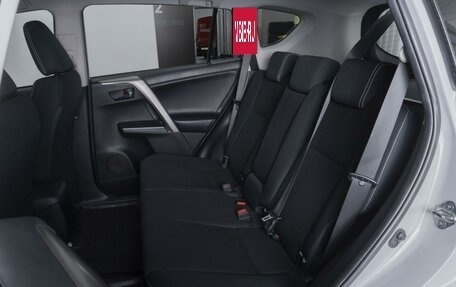 Toyota RAV4, 2018 год, 2 835 000 рублей, 9 фотография