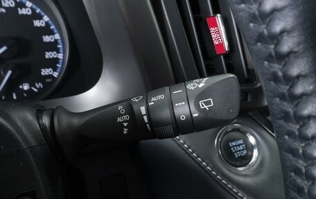 Toyota RAV4, 2018 год, 2 835 000 рублей, 16 фотография