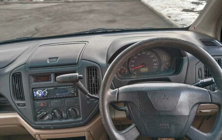 Mitsubishi Mirage VI рестайлинг, 2000 год, 199 000 рублей, 10 фотография