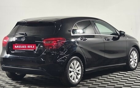 Mercedes-Benz A-Класс, 2016 год, 1 499 000 рублей, 4 фотография