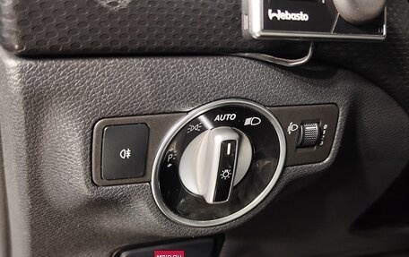 Mercedes-Benz A-Класс, 2016 год, 1 499 000 рублей, 20 фотография