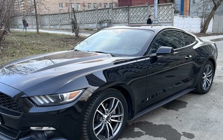 Ford Mustang VI рестайлинг, 2017 год, 2 100 000 рублей, 5 фотография