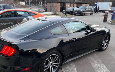 Ford Mustang VI рестайлинг, 2017 год, 2 100 000 рублей, 15 фотография