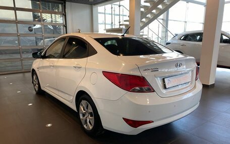 Hyundai Solaris II рестайлинг, 2016 год, 1 070 000 рублей, 5 фотография