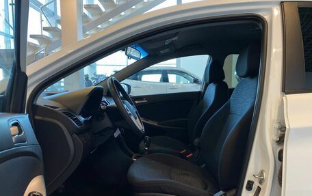 Hyundai Solaris II рестайлинг, 2016 год, 1 070 000 рублей, 16 фотография
