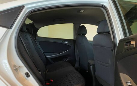 Hyundai Solaris II рестайлинг, 2016 год, 1 070 000 рублей, 17 фотография