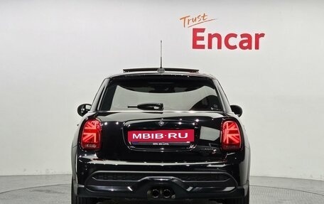 MINI Hatch, 2021 год, 2 627 178 рублей, 4 фотография